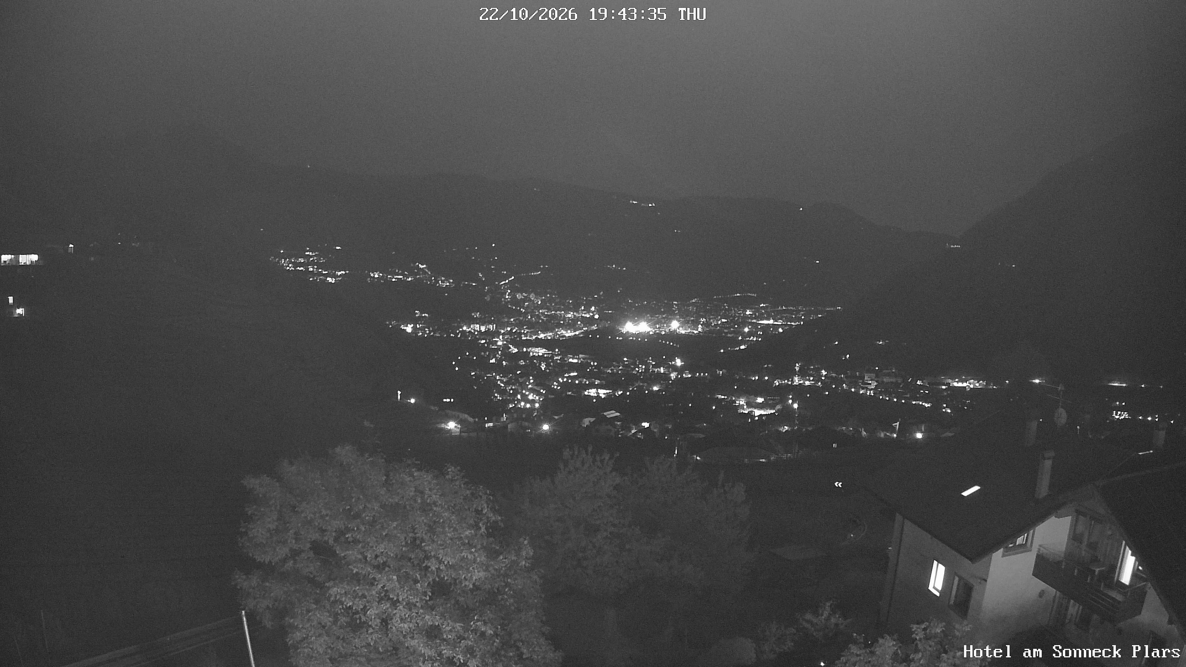 19:43